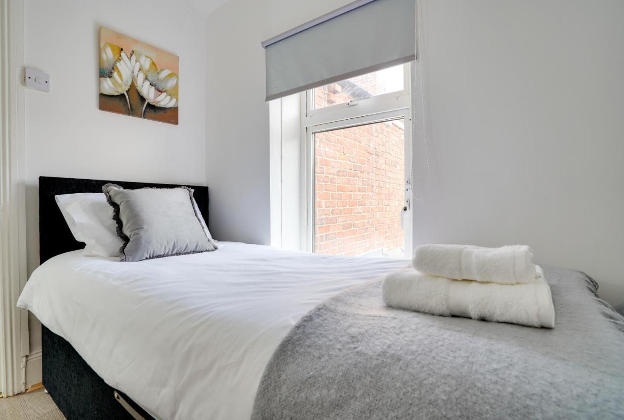 Modern And Spacious 3-Bedroom House - Free Parking, Fast Wi-Fi, Ideal For Up To 7 Guests Houghton-le-Spring Zewnętrze zdjęcie