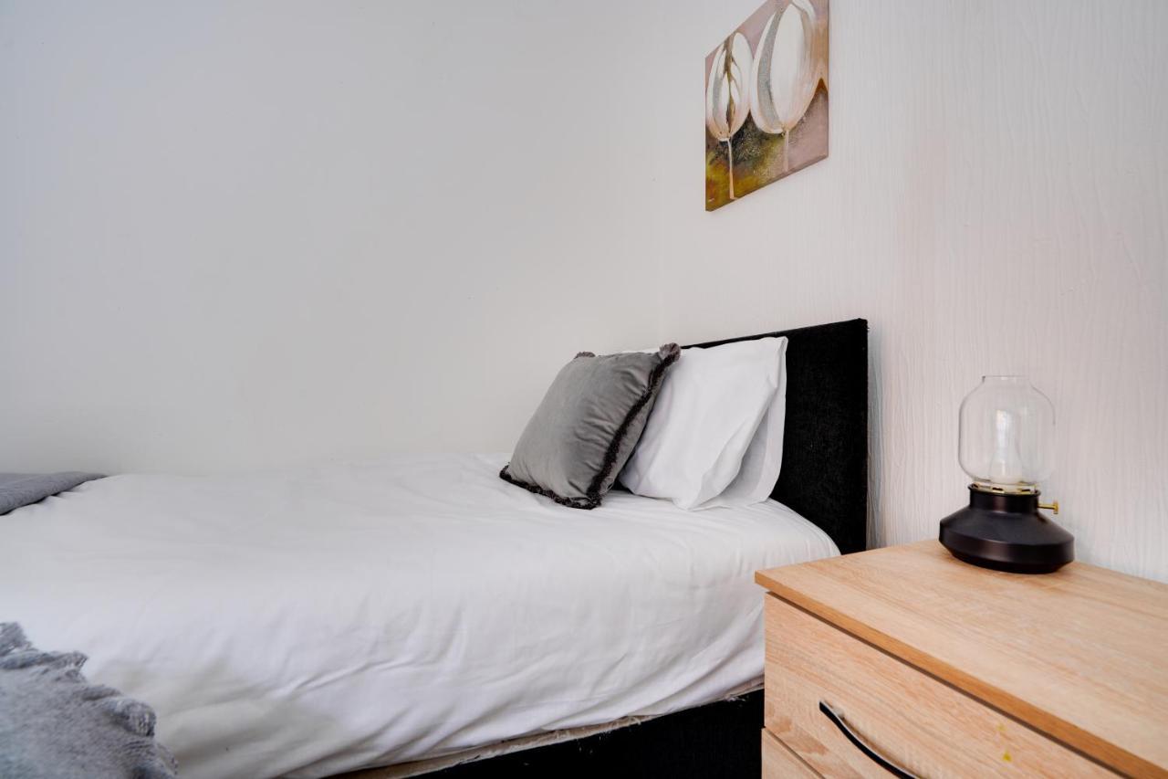 Modern And Spacious 3-Bedroom House - Free Parking, Fast Wi-Fi, Ideal For Up To 7 Guests Houghton-le-Spring Zewnętrze zdjęcie